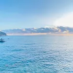 Arancia Quiet, Central, Parking And Air Conditioning Apartman Levanto