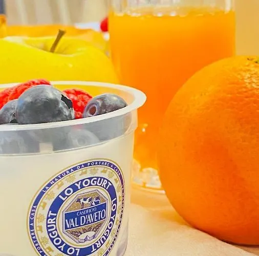 Arancia Quiet, Central, Parking And Air Conditioning *