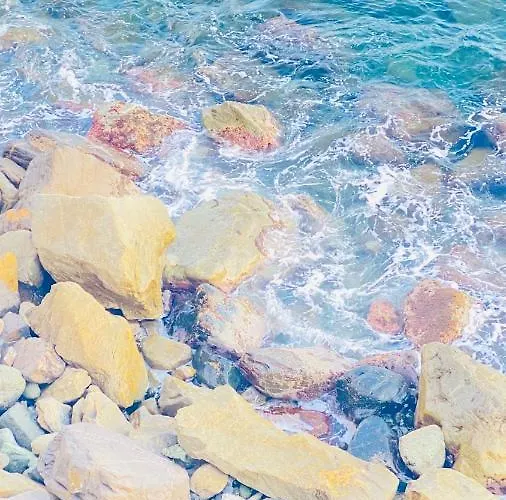 Arancia Quiet, Central, Parking And Air Conditioning Λεβάντο