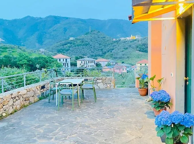 Arancia Quiet, Central, Parking And Air Conditioning *