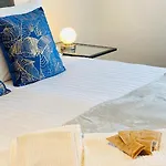 Arancia Quiet, Central, Parking And Air Conditioning