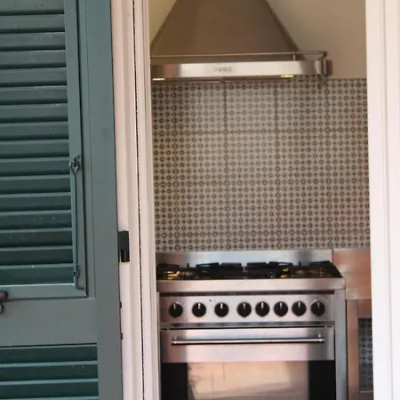 公寓 Arancia Quiet, Central, Parking And Air Conditioning *