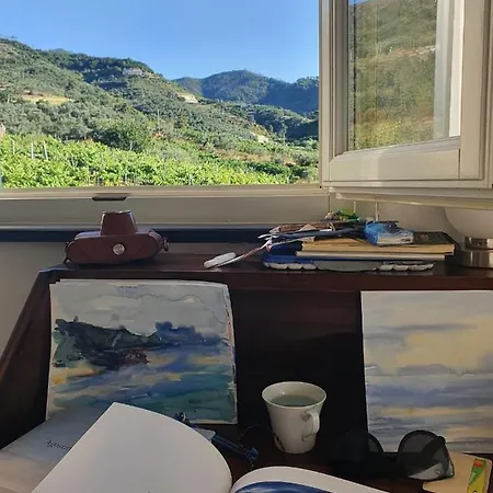 Apartment Arancia Quiet, Central, Parking And Air Conditioning Levanto