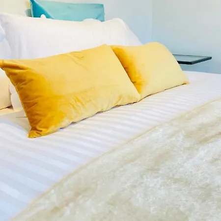 Arancia Quiet, Central, Parking And Air Conditioning Levanto