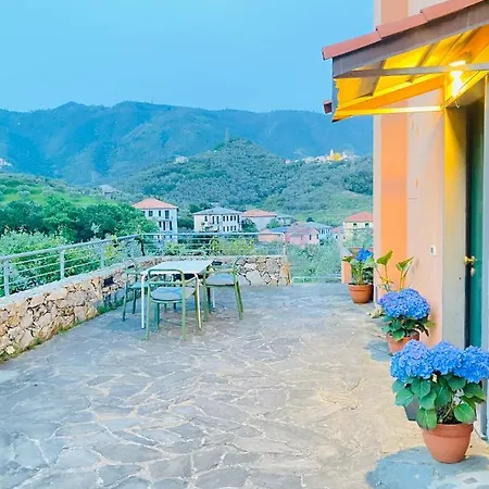 Arancia Quiet, Central, Parking And Air Conditioning *